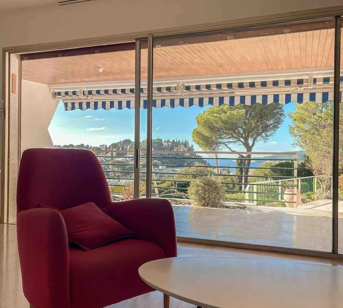Apartment L'Horizon - 90M2 - Belle Vue - Centre - Parking - 3 Chambres Cassis